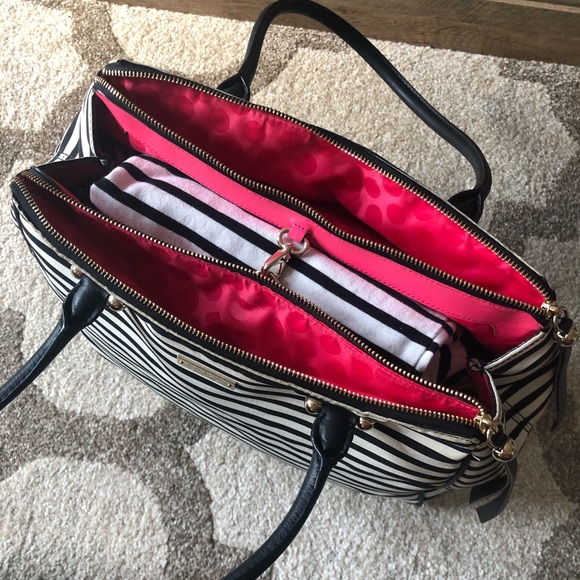 EUC ☆ 2 - Kate Spade Vintage Bag's - Picture 5 of 16